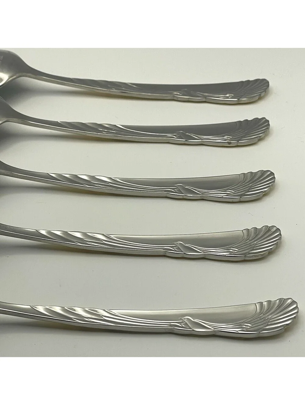 (5) Sasaki WINGS Gold Accent Gerald Patrick Stainless Place Spoon Lot ~ 7 5/8”